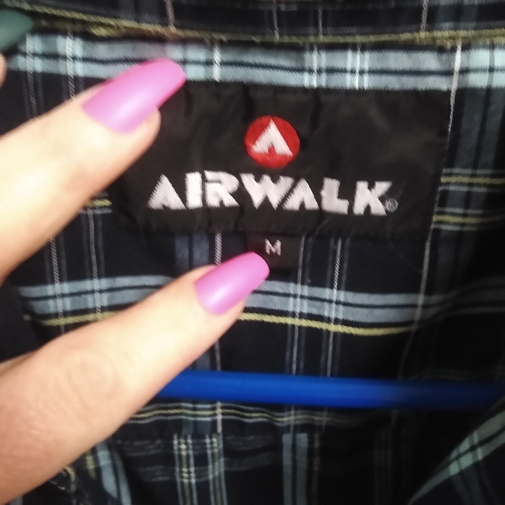 Airwalk shirt